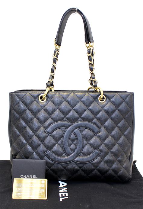 chanel caviar bag pouch